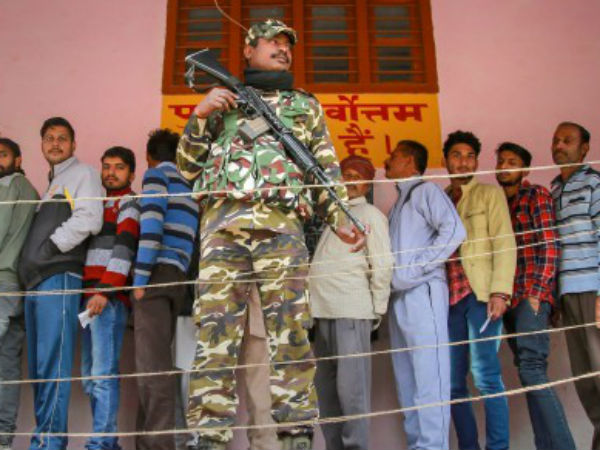 শেষ হাসি কার