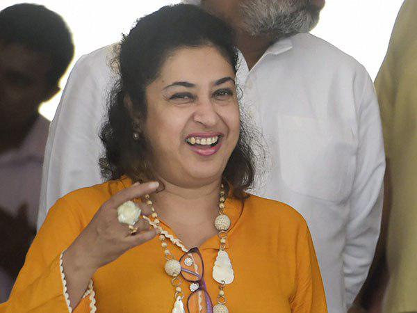 শতাব্দী রায়