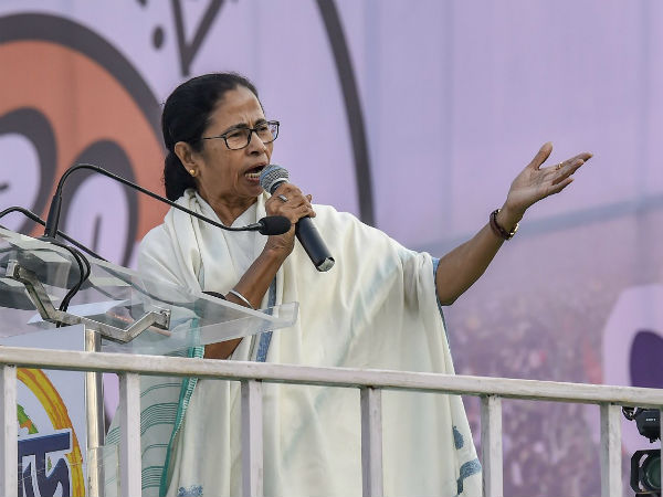 চোরের মায়ের বড় গলা