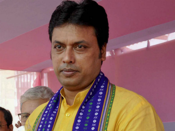 মোহভঙ্গ! বছর ঘুরতে না ঘুরতেই ‘ঘর-ওয়াপসি’র সম্ভাবনা প্রবল, ত্রিপুরায় টলমল বিজেপি মোহভঙ্গ! বছর ঘুরতে না ঘুরতেই ‘ঘর-ওয়াপসি’র সম্ভাবনা প্রবল, ত্রিপুরায় টলমল বিজেপি
