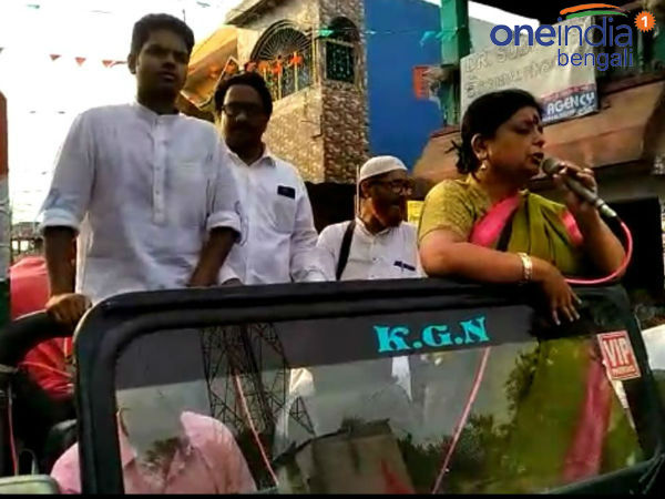 ছেলে প্রিয়দীপকে নিয়ে মিছিলে দীপা, রায়গঞ্জে রবিবাসরীয় প্রচার ভাসল প্রিয়-আবেগে