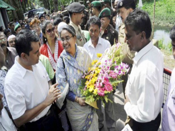 শিক্ষামন্ত্রীর ব্যবস্থাগ্রহণের আশ্বাস শিক্ষামন্ত্রীর ব্যবস্থাগ্রহণের আশ্বাস