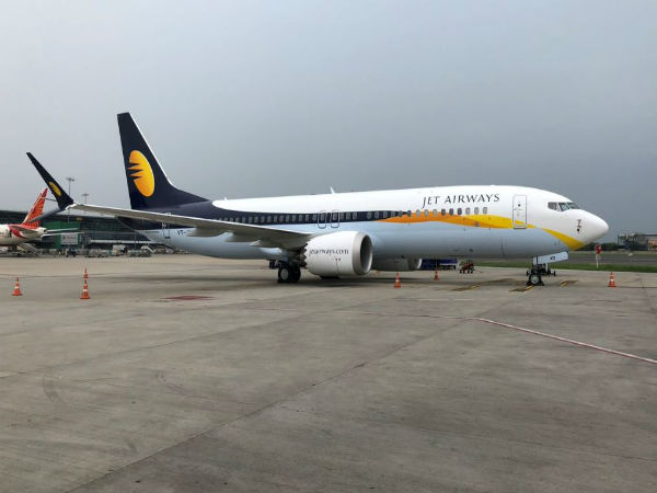 জেট কর্মীদের মধ্যে প্রথম আত্মহত্যার ঘটনা ঘটল মহারাষ্ট্রে জেট কর্মীদের মধ্যে প্রথম আত্মহত্যার ঘটনা ঘটল মহারাষ্ট্রে