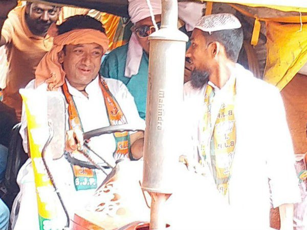 মনোনয়নে অভিনব 'ফন্দি'