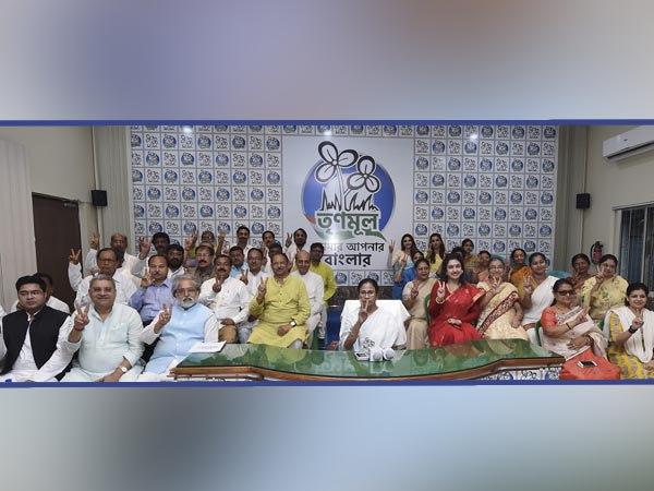 বাংলাদেশী শরণার্থীদের নিয়ে যেখানে প্রবল হৈচৈ, সেখানে এমন কাণ্ড বাঞ্চনীয় নয়
