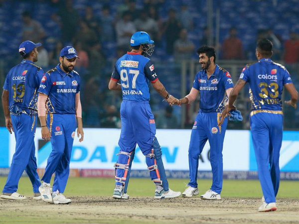 ঘরের মাঠে মুম্বইয়ের কাছে ৪০ হারে হার দিল্লির ঘরের মাঠে মুম্বইয়ের কাছে ৪০ হারে হার দিল্লির