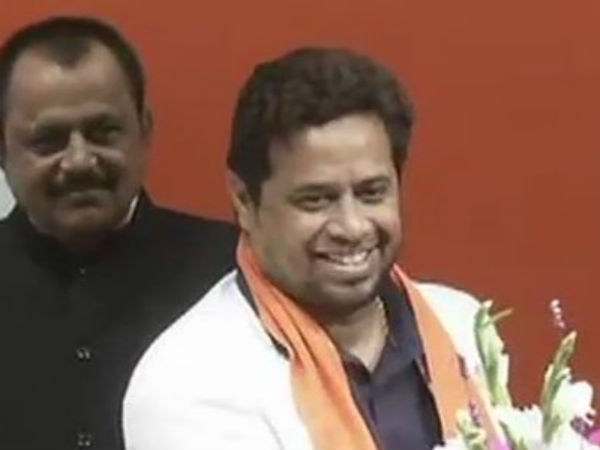 নির্দেশ রয়েছে সৌমিত্র খাঁর বিরুদ্ধে