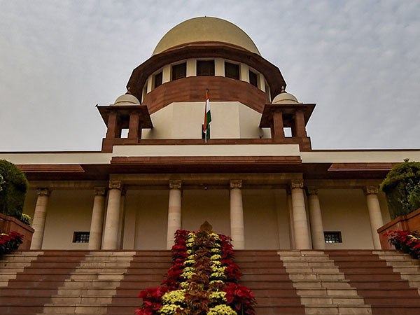 বর্তমান আশ্রয় থেকেই ফৌজদারি মামলা, বধূদের পাশে সুপ্রিম কোর্ট বর্তমান আশ্রয় থেকেই ফৌজদারি মামলা, বধূদের পাশে সুপ্রিম কোর্ট