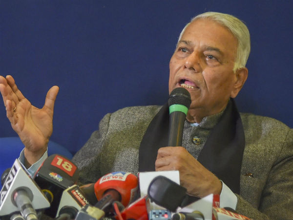 যশবন্ত সিং, সুরিন্দর সিং অহলুওয়ালিয়ার উপরে আশা রেখেছিল মোর্চা