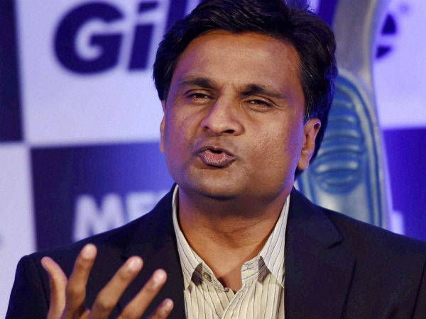 একাদশে শ্রীনাথ 