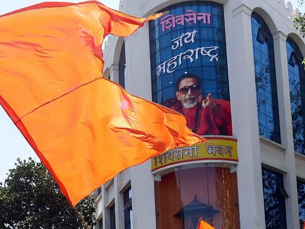 ২৩ টি আসনে প্রতিদ্বন্দ্বিতা শিবসেনার