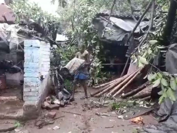 মধ্যরাতে আসবে ‘ফণী’ মধ্যরাতে আসবে ‘ফণী’