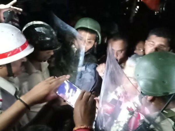 শুভেন্দু-গড়ে বিজেপি রাজ্য সভাপতির কনভয়ে হামলা, উসকানিমূলক মন্তব্যের জের! প্রশ্ন