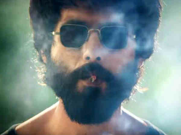 রাগ-জেদ সঙ্গে নিয়ে কি প্রেম জেতা যায়! উত্তর দিল কবীর সিং-এর ট্রেলার রাগ-জেদ সঙ্গে নিয়ে কি প্রেম জেতা যায়! উত্তর দিল কবীর সিং-এর ট্রেলার