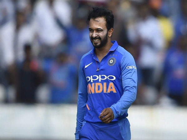 ফিট কেদার যাদব যাচ্ছেন ইংল্যান্ডে বিশ্বকাপ খেলতে ফিট কেদার যাদব যাচ্ছেন ইংল্যান্ডে বিশ্বকাপ খেলতে
