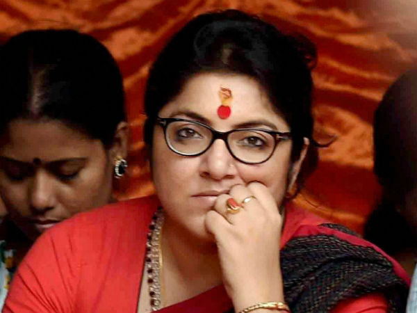 লকেট চট্টোপাধ্যায় লকেট চট্টোপাধ্যায়