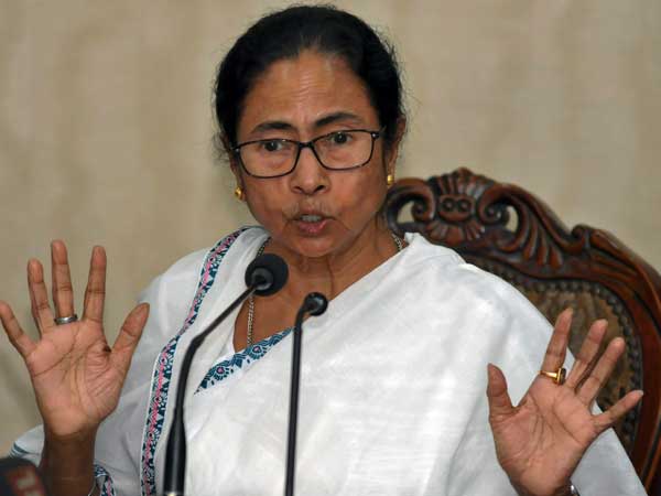 জঙ্গলমহলে ধরাশায়ী 