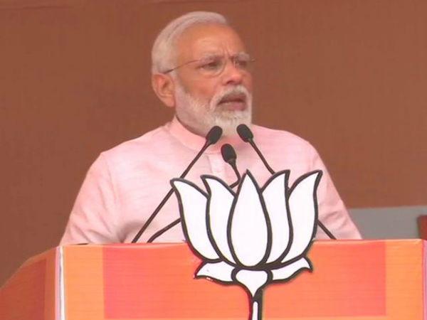 আইএনএস বিরাটকে ব্যক্তিগত কাজে ব্যবহার, অভিযোগ মোদীর 