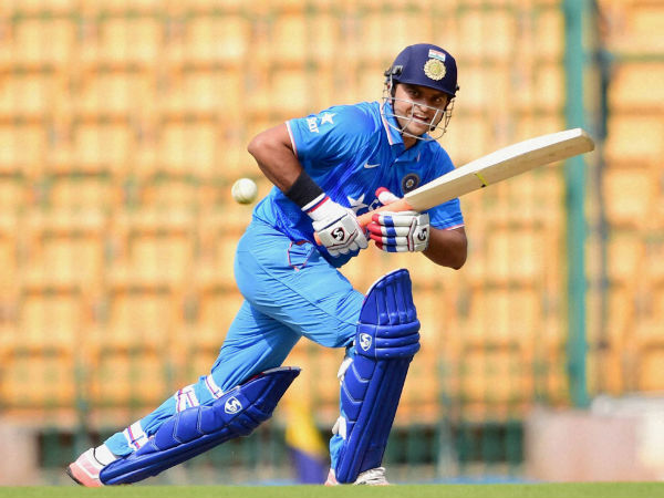 ২০১১-র কোয়ার্টার ফাইনালে সুরেশ রায়না 