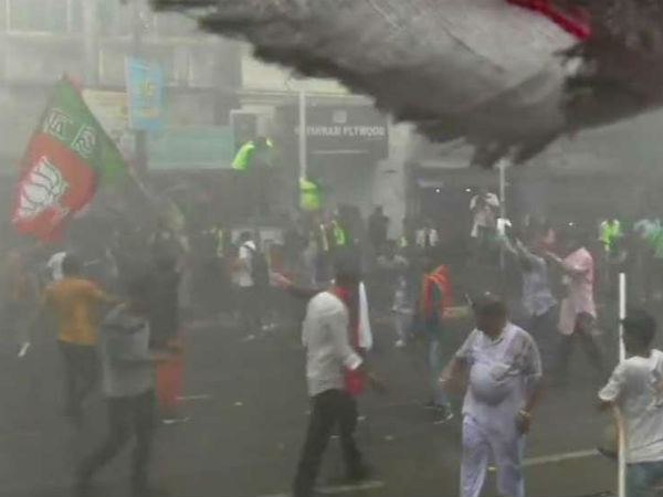 ন্যাজাট-কাণ্ডে প্রতীকী অভিযান ন্যাজাট-কাণ্ডে প্রতীকী অভিযান