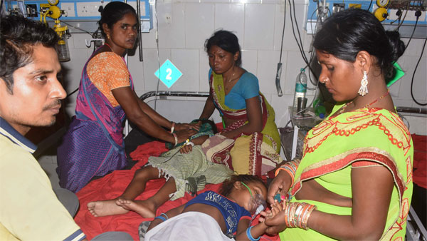  সরকারী হাসপাতালের হিসাব কী বলছে?