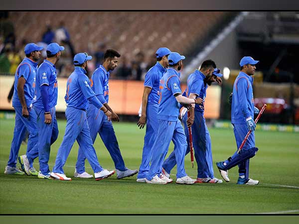 বৃষ্টি বিঘ্নিত ট্রেন্ট ব্রিজে ম্যাচ শুরু হলে কী সুবিধা বা অসুবিধা বৃষ্টি বিঘ্নিত ট্রেন্ট ব্রিজে ম্যাচ শুরু হলে কী সুবিধা বা অসুবিধা