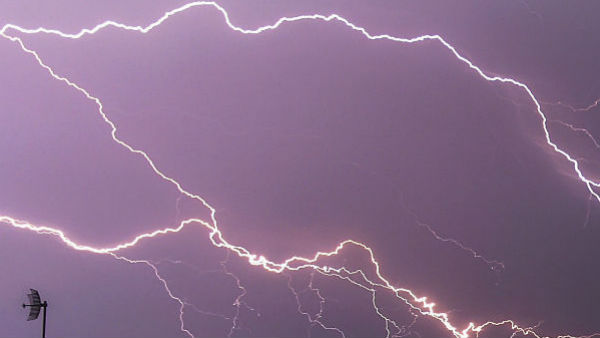 হরিদেবপুরেও বিদ্যুৎস্পষ্ট আরও এক যুবক 