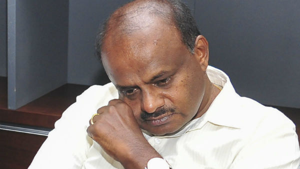 পতনের মুখে কর্নাটকের জোট সরকার