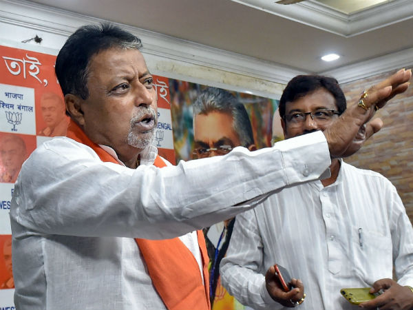 বিজেপিতে যোগ দিতে চলেছেন ১০৭ বিধায়ক, চাঞ্চল্যকর দাবি মুকুল রায়ের বিজেপিতে যোগ দিতে চলেছেন ১০৭ বিধায়ক, চাঞ্চল্যকর দাবি মুকুল রায়ের
