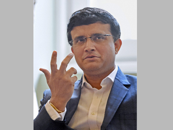 কেন উপরে নন এমএস ধোনি, রবি শাস্ত্রীকে আক্রমণ ক্ষুব্ধ সৌরভের কেন উপরে নন এমএস ধোনি, রবি শাস্ত্রীকে আক্রমণ ক্ষুব্ধ সৌরভের