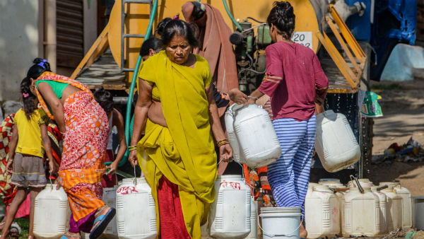 ১০০০-র বেশি মানুষকে নিরাপদে সরানো হয়েছে
