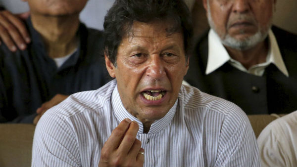 সরফরাজকে খোঁচা দিলেন ইমরান সরফরাজকে খোঁচা দিলেন ইমরান