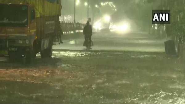 গুজরাতেও বর্ষণের সতর্কতা গুজরাতেও বর্ষণের সতর্কতা