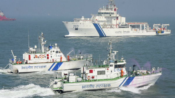 নিরাপত্তা জোরদার