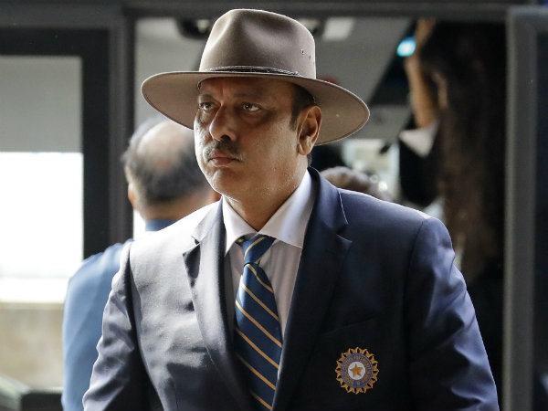 কোচ নির্বাচনের সাক্ষাৎকার চলার সময় সিএসি-র কাছে কী অনুরোধ করেন রবি শাস্ত্রী, জানতে পড়ুন কোচ নির্বাচনের সাক্ষাৎকার চলার সময় সিএসি-র কাছে কী অনুরোধ করেন রবি শাস্ত্রী, জানতে পড়ুন