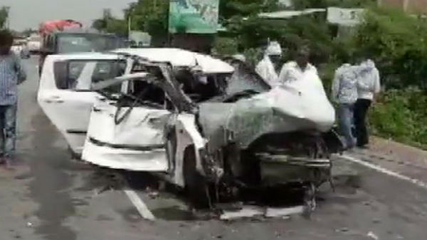 মায়ের 'না' 