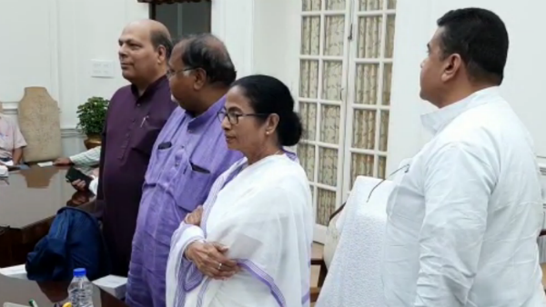 কংগ্রেস ও তৃণমূল জোটের পক্ষে সওয়াল 