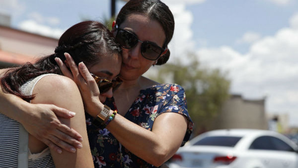 ট্রাক অপহরণ করে চম্পট আততায়ীর