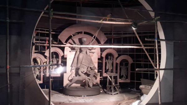 পুজোর থিম উঁকিঝুঁকি, কুমোরটুলি পার্কের পুজোয় থাকছে নয়া চমক