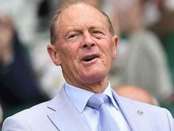 বিতর্কে বয়কট 