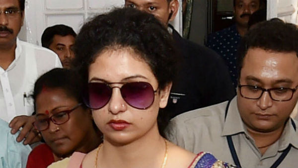 দলবদল নয়, সৌজন্য সাক্ষাৎ দলবদল নয়, সৌজন্য সাক্ষাৎ