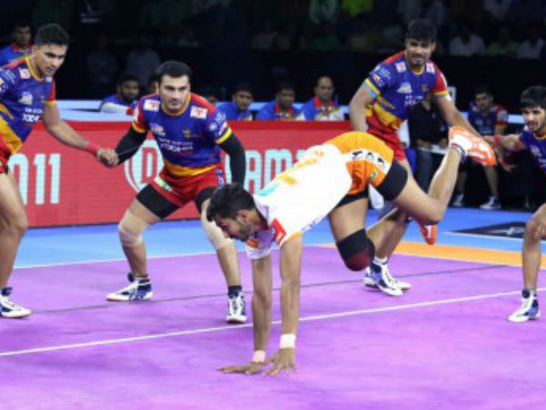 এর আগে মুখোমুখি এর আগে মুখোমুখি