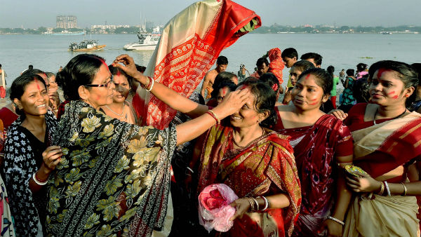 কলাবউ স্নান ও পুজোর আচার কলাবউ স্নান ও পুজোর আচার