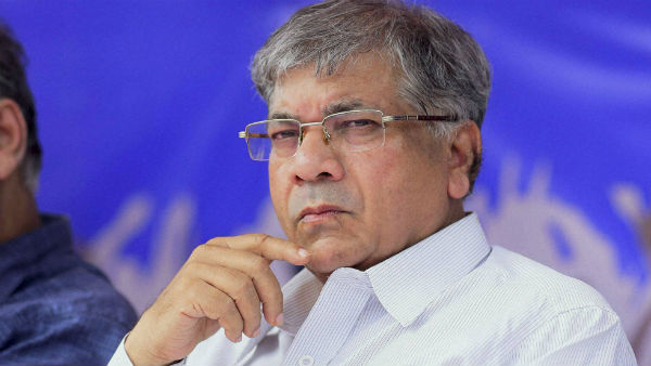 প্রকাশ আম্বেদকরের প্রস্তাব অগ্রাহ্য প্রকাশ আম্বেদকরের প্রস্তাব অগ্রাহ্য