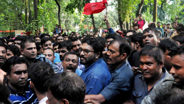 কী ঘটেছিল যাদবপুরে? কী ঘটেছিল যাদবপুরে?