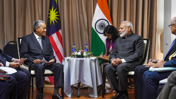 মালয়েশিয়াও নিষিদ্ধ জাকির নায়েক মালয়েশিয়াও নিষিদ্ধ জাকির নায়েক