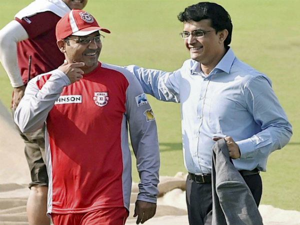 সৌরভ গঙ্গোপাধ্যায়ের সঙ্গে তাঁর ২২ গজের কথোপকথন প্রকাশ্যে আনলেন বীরেন্দ্র শেহবাগ সৌরভ গঙ্গোপাধ্যায়ের সঙ্গে তাঁর ২২ গজের কথোপকথন প্রকাশ্যে আনলেন বীরেন্দ্র শেহবাগ