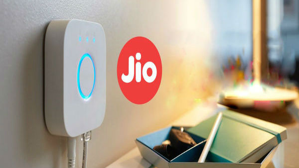 টাইটানিয়াম প্যাক