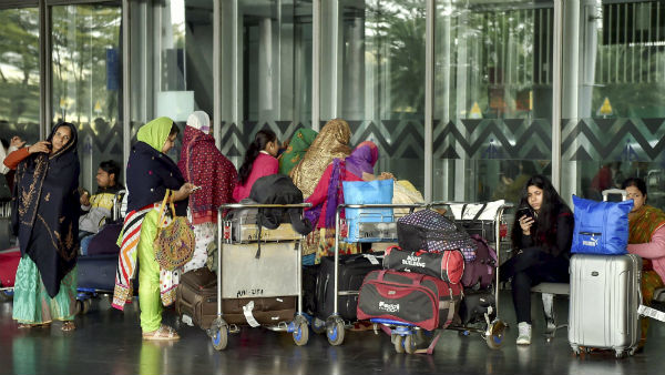 বন্ধ উড়ান, ট্রেন সহ সমস্ত অন্তর্দেশীয় পরিবহন