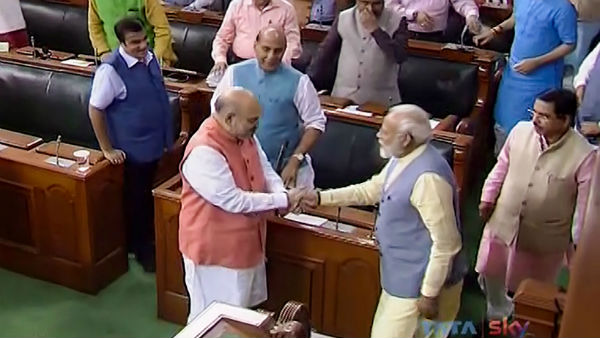 প্রার্থী বদলের নেপথ্য রয়েছে বিজেপি প্রার্থী বদলের নেপথ্য রয়েছে বিজেপি